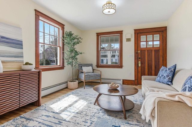 111 Essex Avenue, Portsmouth, NH 03801