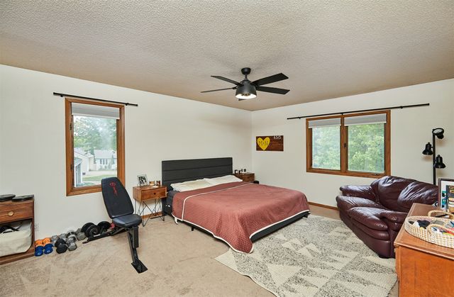 5223 Pommel Place, West Des Moines, IA 50265