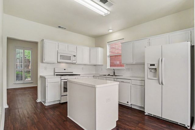 829 Waterwood Lane, Mesquite, TX 75181