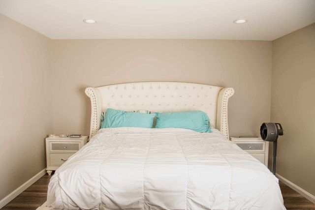 43 Grace St, Chicopee, MA 01020