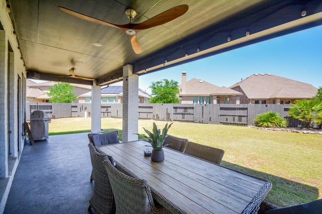 4303 Tupelo Leaf Court, Manvel, TX 77578