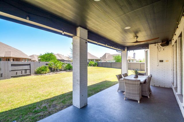 4303 Tupelo Leaf Court, Manvel, TX 77578