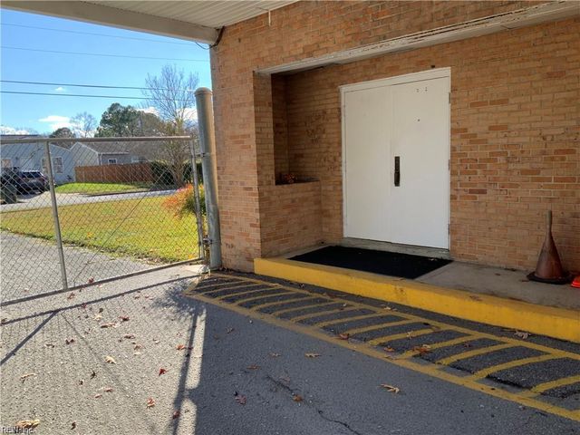 4700 Little John DR, Norfolk, VA 23513