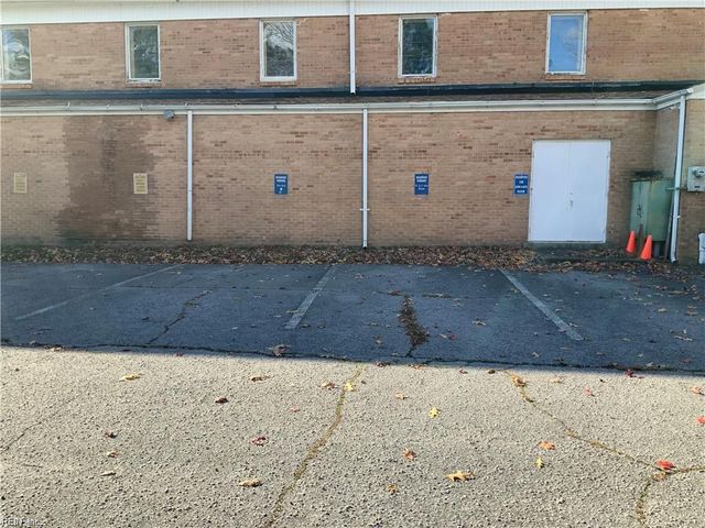 4700 Little John DR, Norfolk, VA 23513