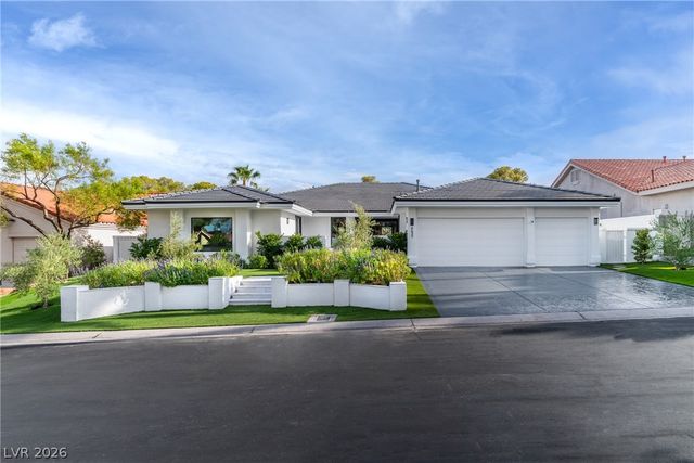 8633 Robinson Ridge Drive, Las Vegas, NV 89117