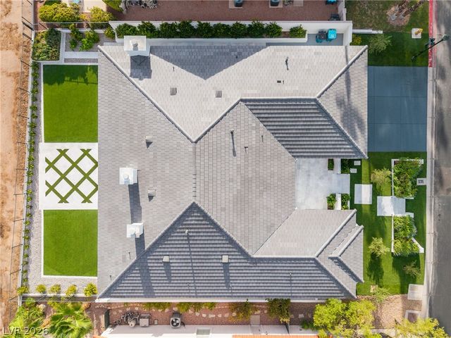 8633 Robinson Ridge Drive, Las Vegas, NV 89117