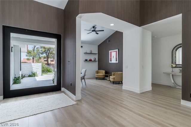 8633 Robinson Ridge Drive, Las Vegas, NV 89117