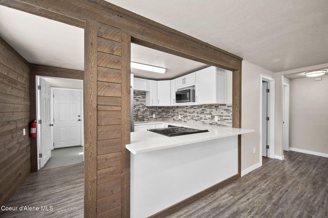1033 N 1st ST, Coeur D'alene, ID 83814
