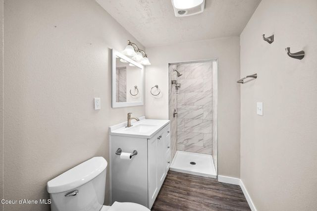 1033 N 1st ST, Coeur D'alene, ID 83814