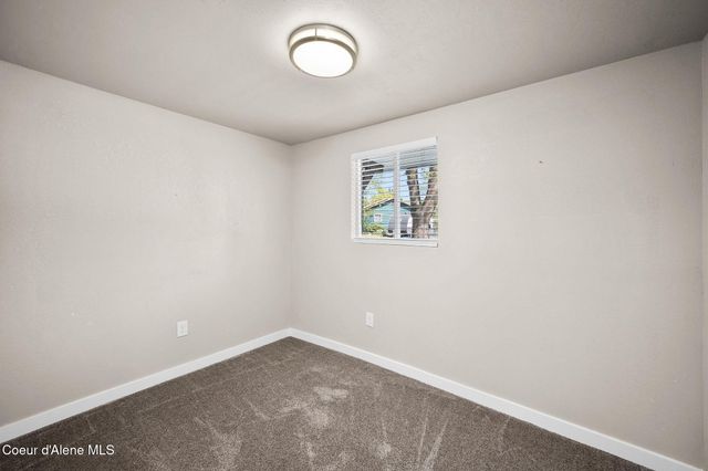 1033 N 1st ST, Coeur D'alene, ID 83814