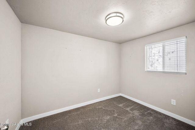 1033 N 1st ST, Coeur D'alene, ID 83814