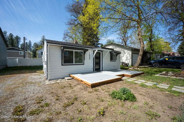 1033 N 1st ST, Coeur D'alene, ID 83814