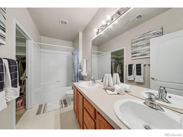 4745 Hahns Peak Drive 103, Loveland, CO 80538