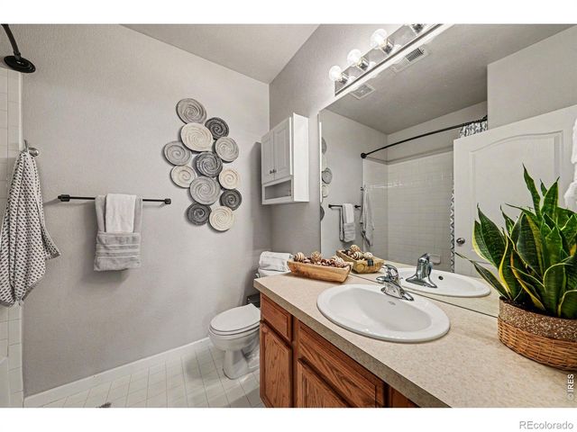 4745 Hahns Peak Drive 103, Loveland, CO 80538