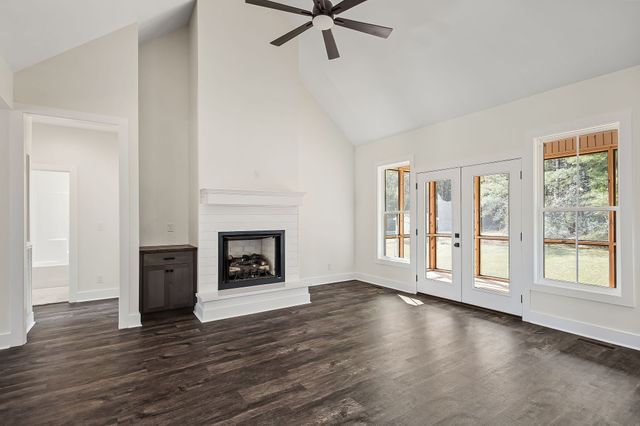 146 Simons Blvd, Morrison, TN 37357