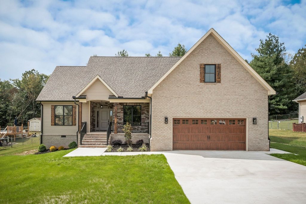 146 Simons Blvd, Morrison, TN 37357
