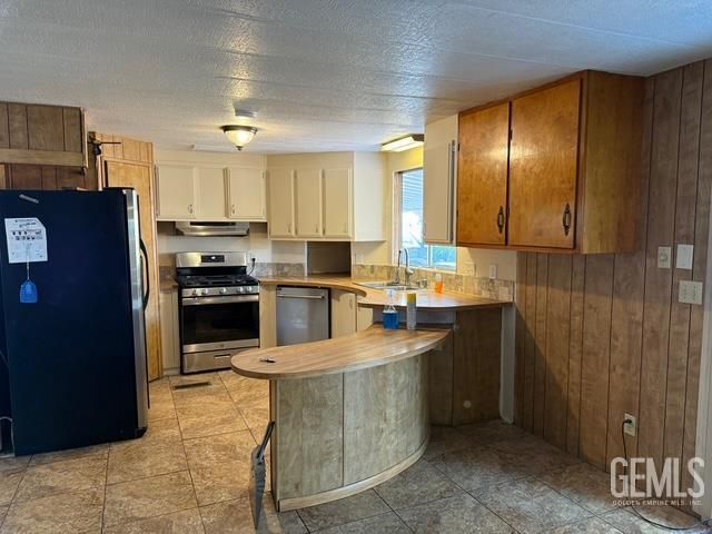 700 S Shafter Avenue 115, Shafter, CA 93263