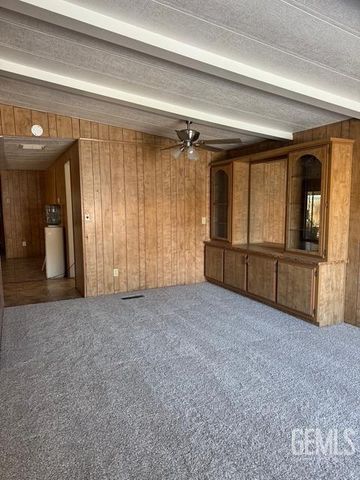 700 S Shafter Avenue 115, Shafter, CA 93263