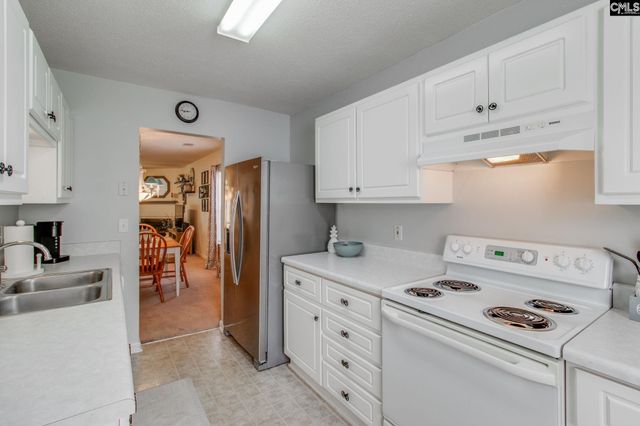 145 Thorn Tree Lane, Columbia, SC 29212