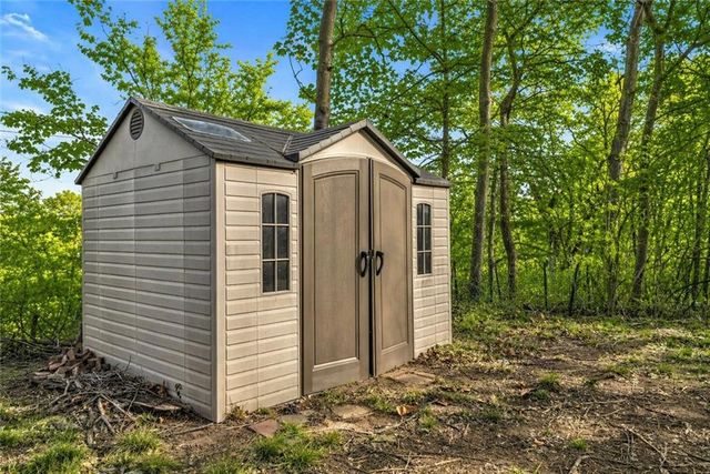 316 E Doniphan Street, Liberty, MO 64068