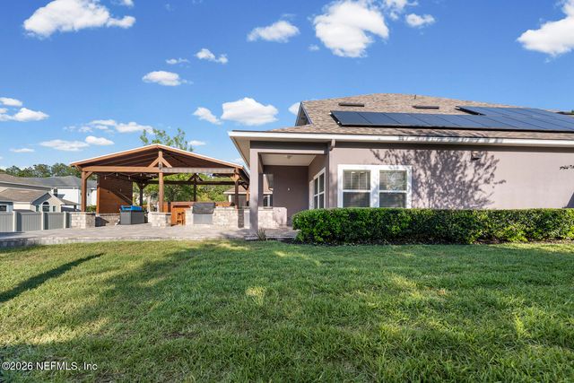 197 GREENLEAF LAKES Avenue, Ponte Vedra, FL 32081