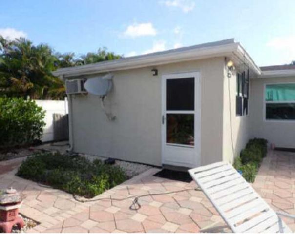 704 Juniper Drive, North Palm Beach, FL 33408