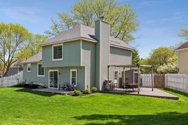11283 49th Avenue N, Plymouth, MN 55442