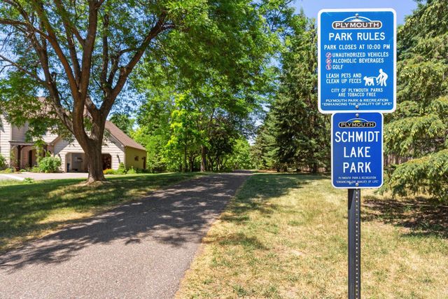 11283 49th Avenue N, Plymouth, MN 55442