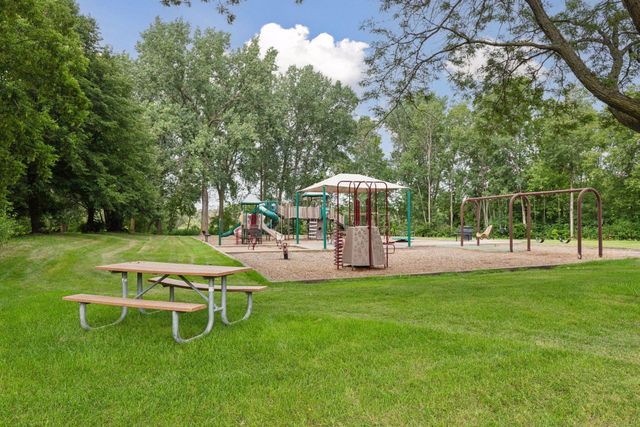 11283 49th Avenue N, Plymouth, MN 55442
