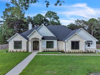6953 County Road 378 S, Laneville, TX 75667