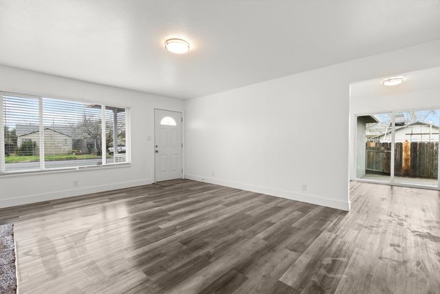 350 California St, Gridley, CA 95948