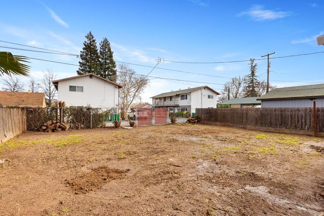350 California St, Gridley, CA 95948