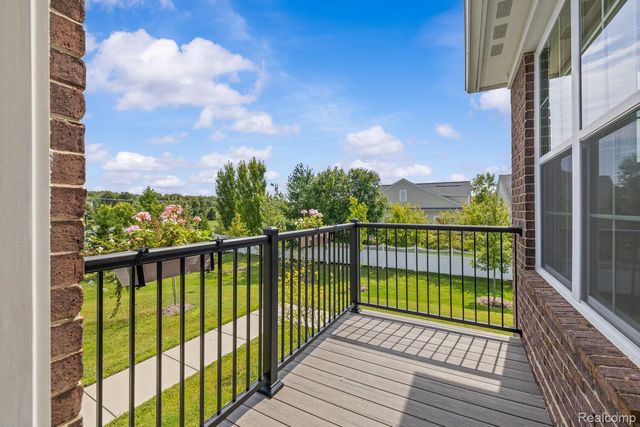 49503 Lantern Way 42, Canton Charter Township, MI 48188