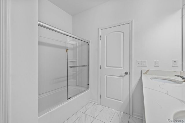 49503 Lantern Way 42, Canton Charter Township, MI 48188