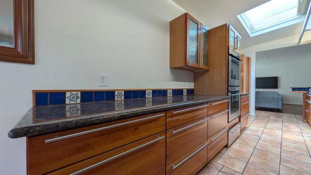 8440 La Jolla Shores Drive, La Jolla, CA 92037