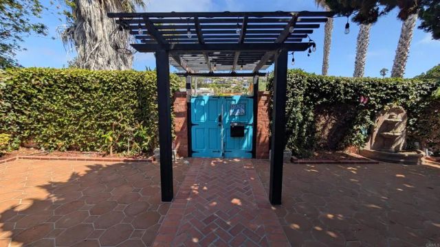 8440 La Jolla Shores Drive, La Jolla, CA 92037