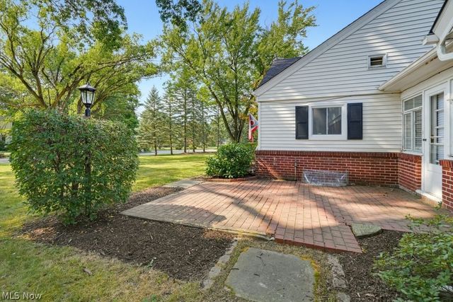 2468 Ridgewood Road, Akron, OH 44313