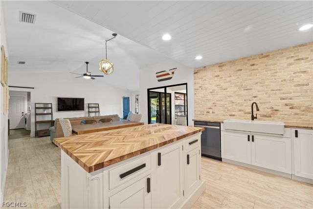 9802 Wildginger DR, Fort Myers, FL 33919