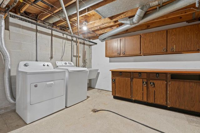 6548 N Bourbon STREET, Milwaukee, WI 53224