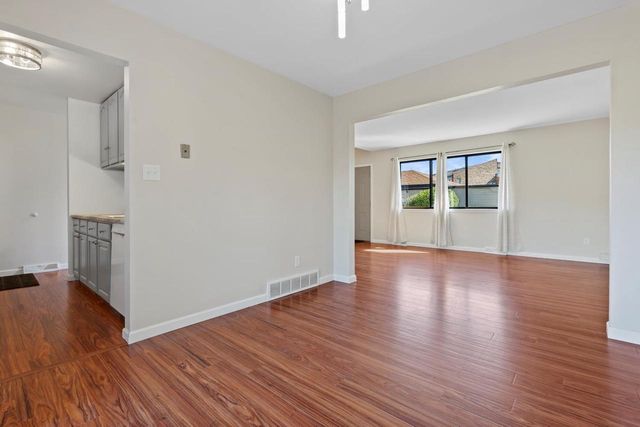 6548 N Bourbon STREET, Milwaukee, WI 53224