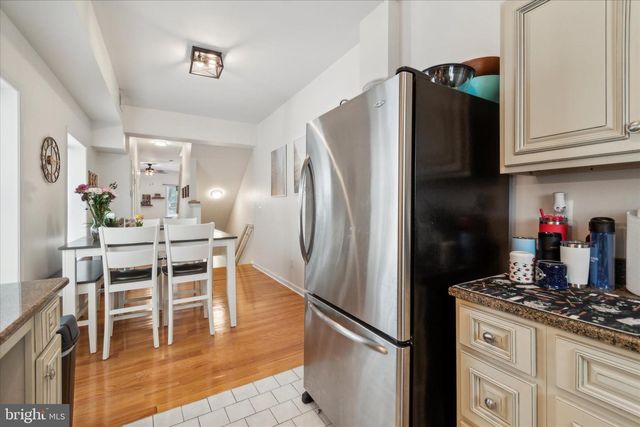 408 E GIRARD AVE, Philadelphia, PA 19125