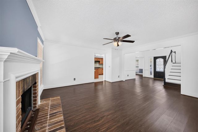 10215 Minturn Lane, Houston, TX 77064