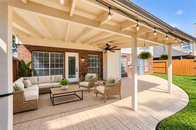 10215 Minturn Lane, Houston, TX 77064
