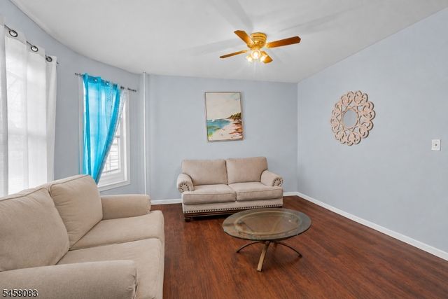 368 Howe Ave, Passaic City, NJ 07055