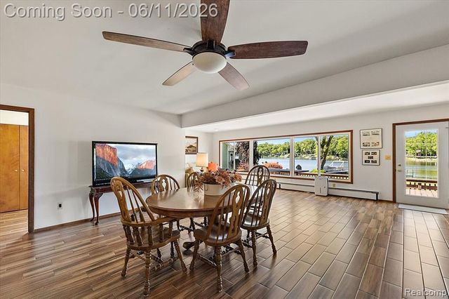 6930 Colony Drive, West Bloomfield, MI 48323