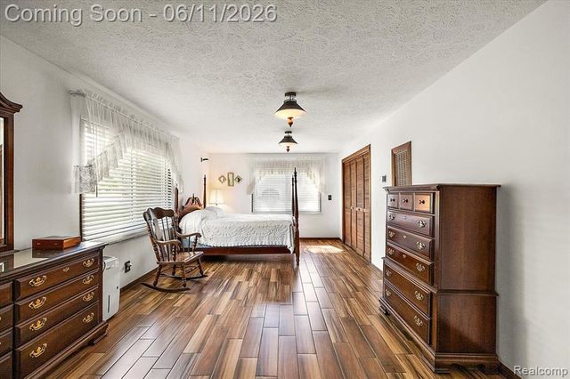 6930 Colony Drive, West Bloomfield, MI 48323