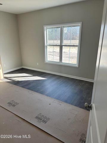 1231 Roosevelt Spain Road, Greenville, NC 27834