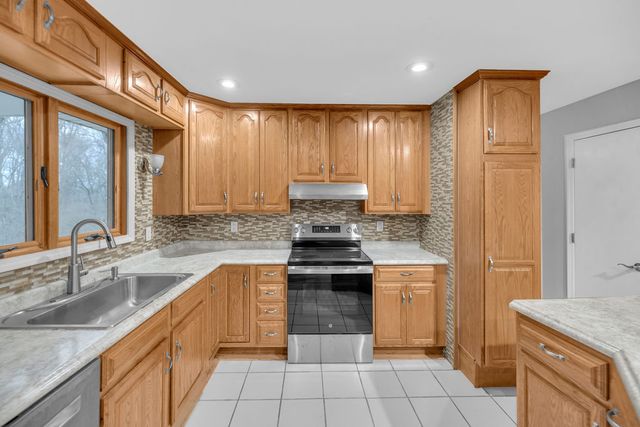 3309 Ferris Drive, Decatur, IL 62521