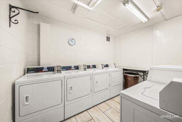 1004 N Mill Street 312, Naperville, IL 60563