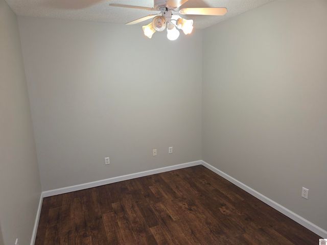 145 Plantation Way, West Paducah, KY 42086